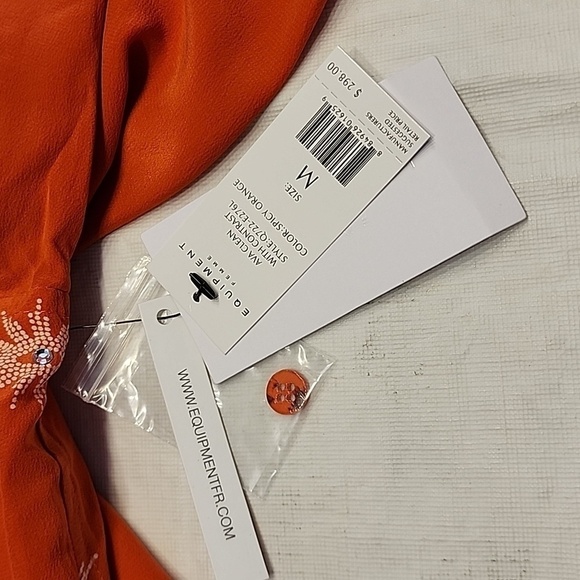 NWT Equipment Ava Clean with Contrast Silk Blouse in Spicy Orange Size Medium - Picture 9 of 13